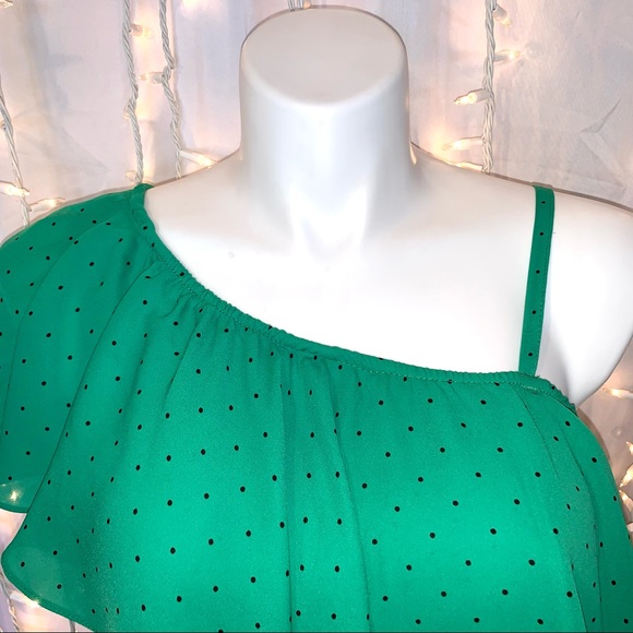 TORRID ⭐️ Green Dot Ruffled One-Shoulder Blouse - Picture 5 of 12